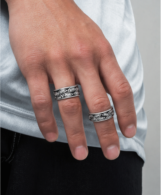 Prison Realm Spinner Ring